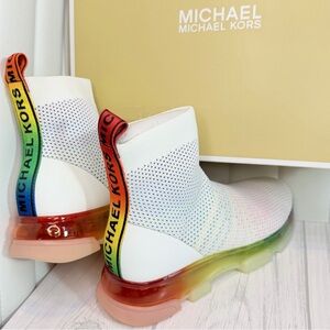 NWT Michael Kors Stretch-Knit Kendra Sock Sneakers Rainbow Slip On Women’s 5